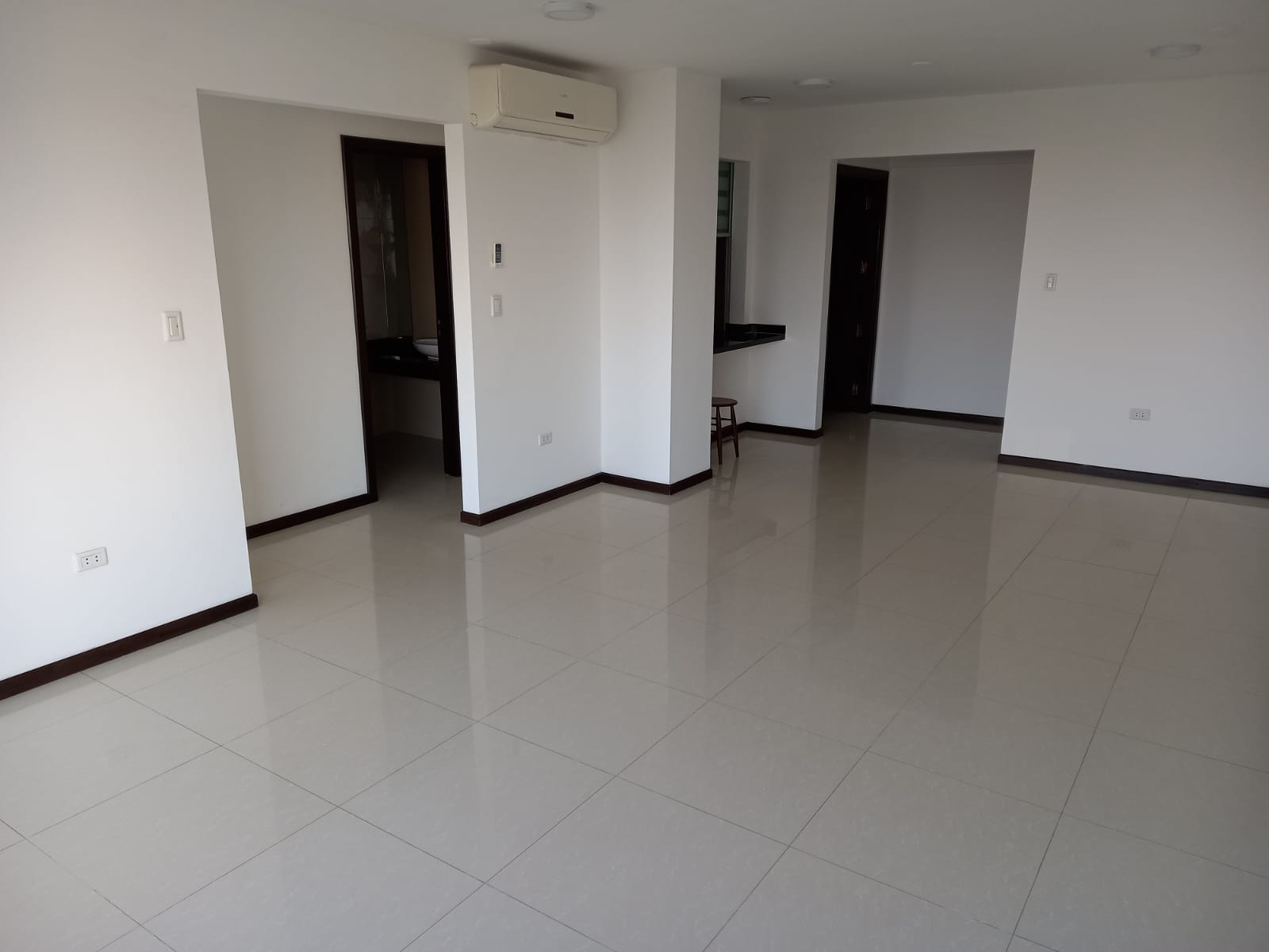 DEPARTAMENTO EN VENTA-Edificio Jade