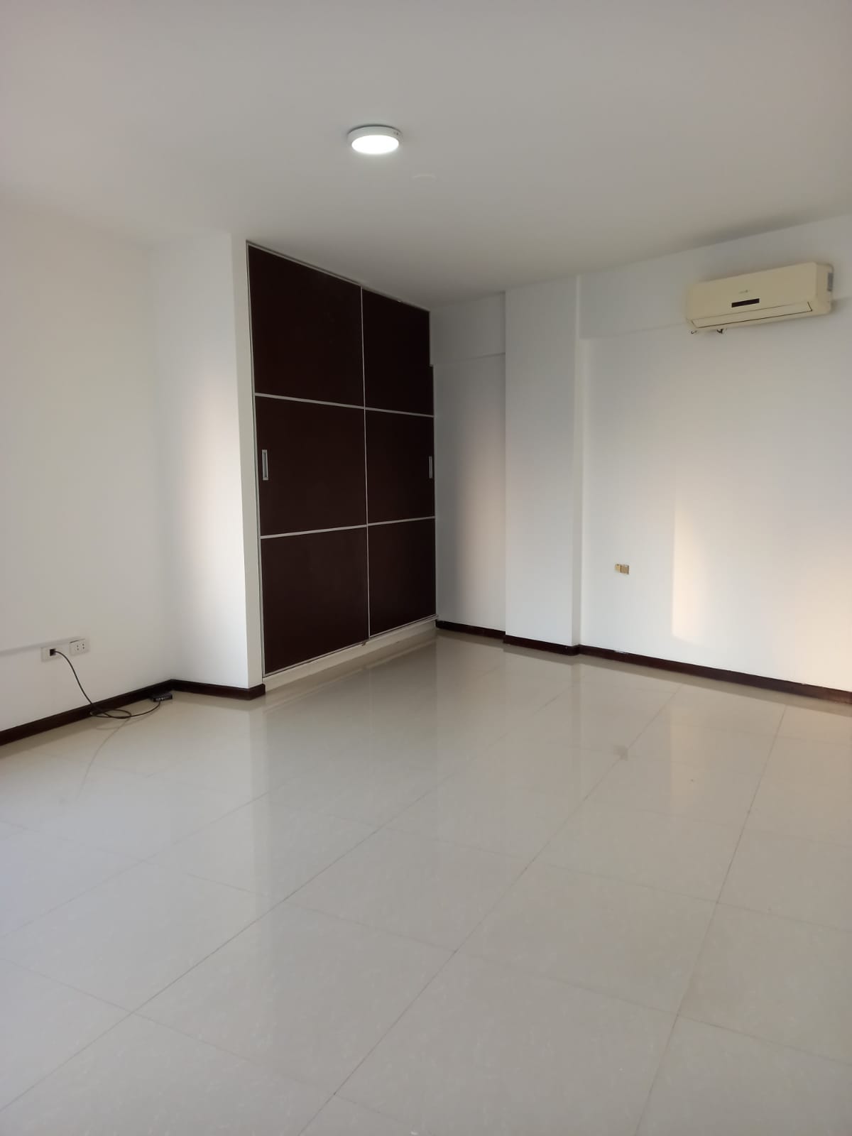 DEPARTAMENTO EN VENTA-Edificio Jade
