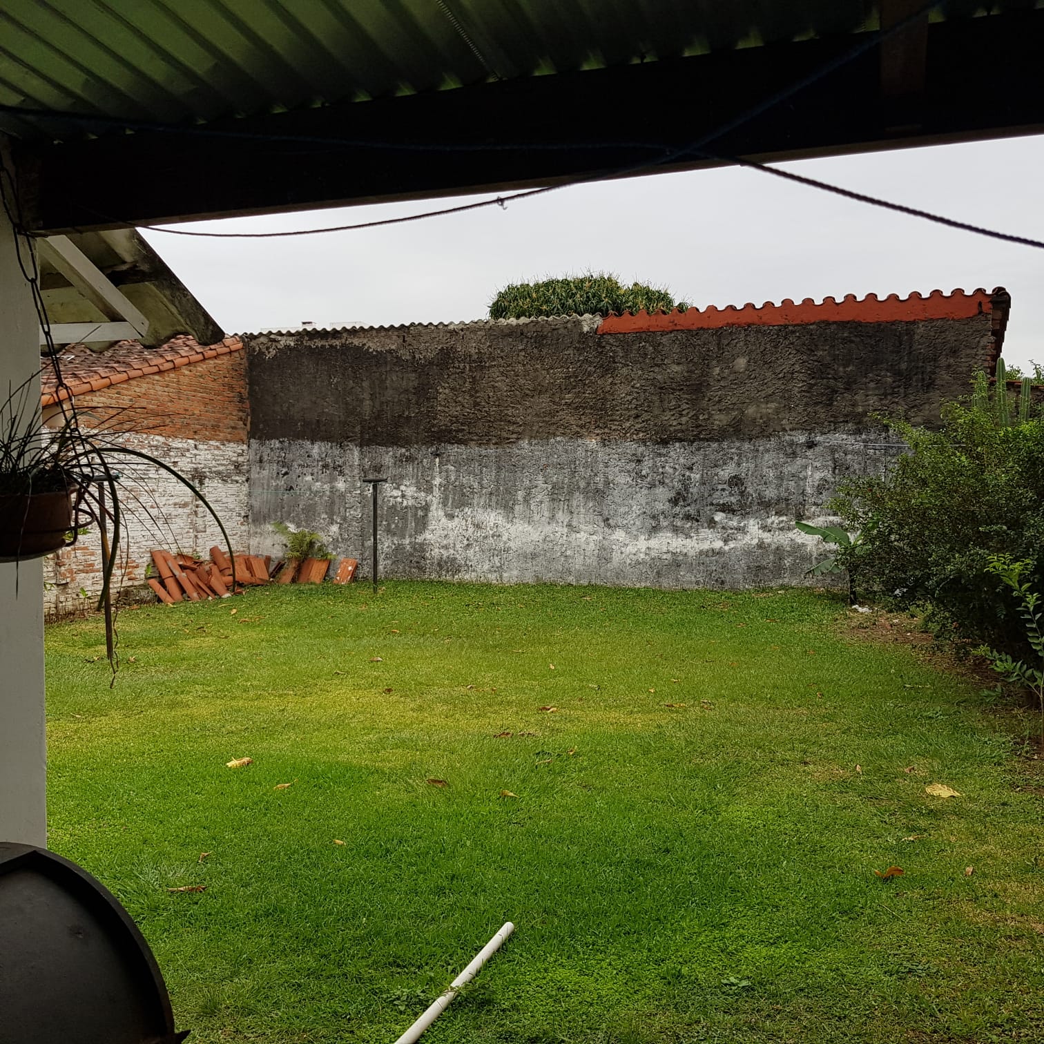 TERRENO EN VENTA CON CONSTRUCCION ANTIGUA