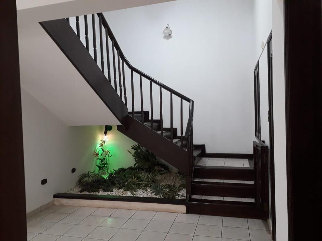 Casa en alquiler, equipetrol  