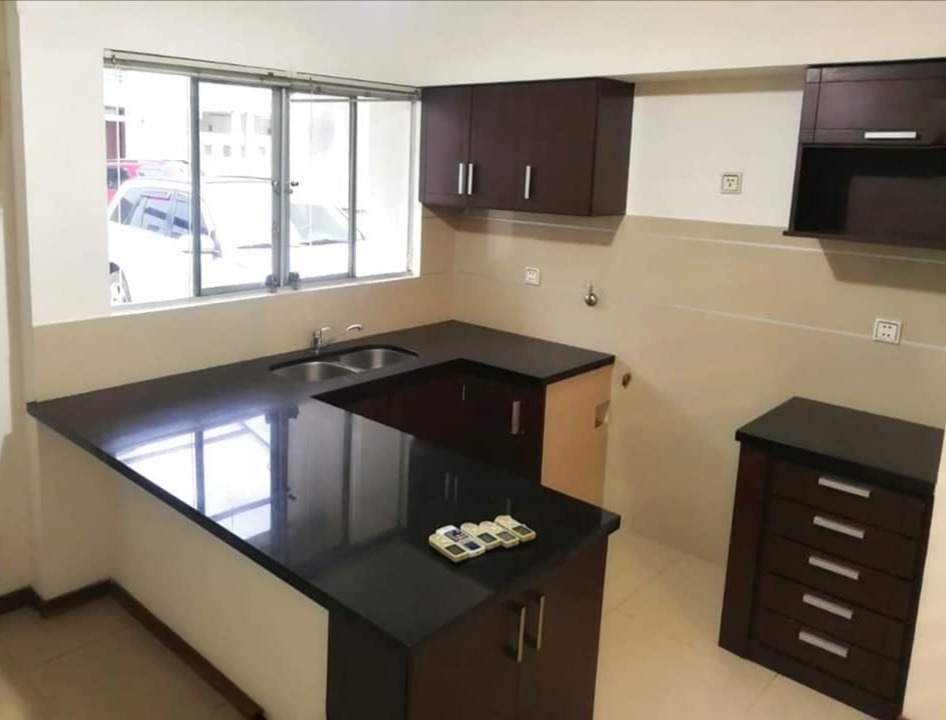 Casa de 4 Suites en Venta 