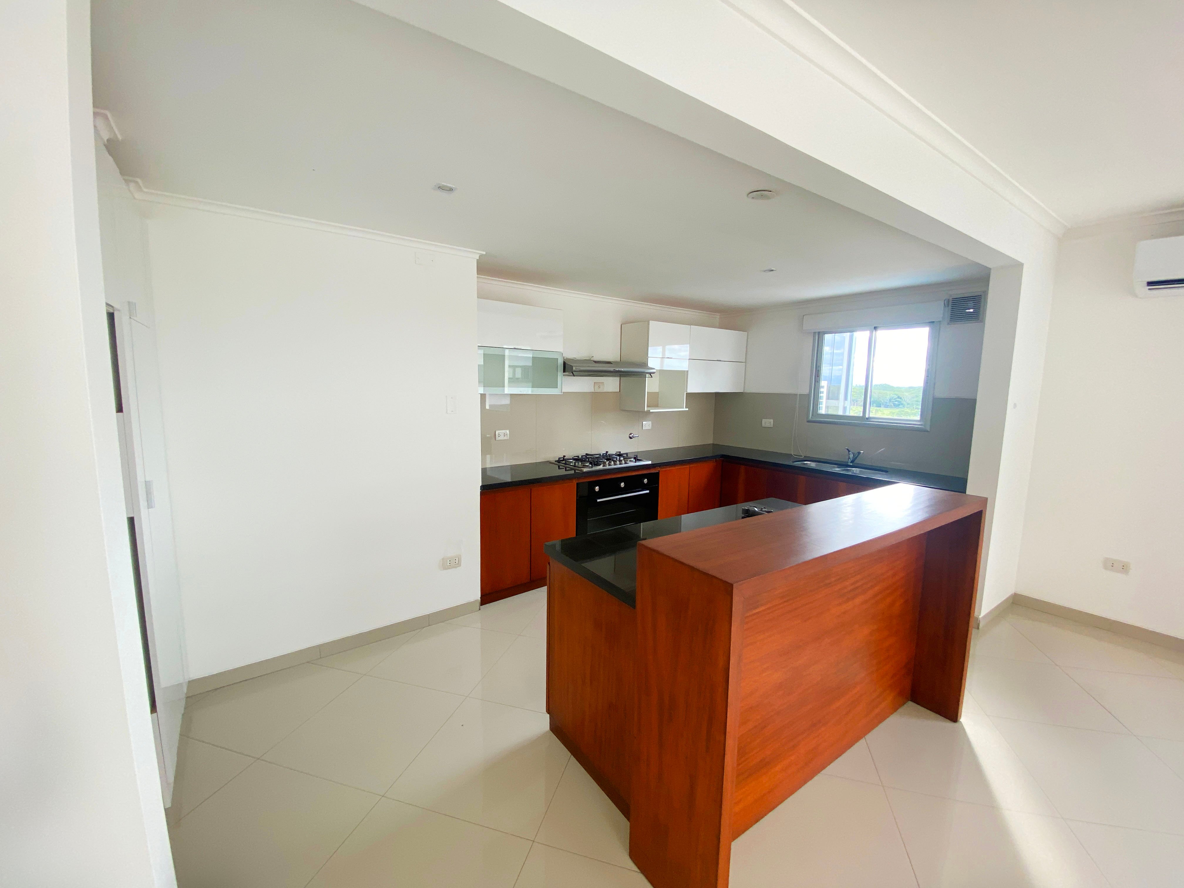 DEPARTAMENTO EN VENTA EN URUBO