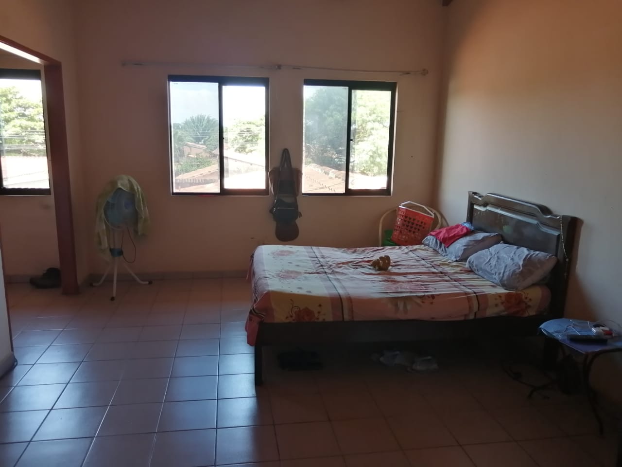 Casa de 2 pisos en venta