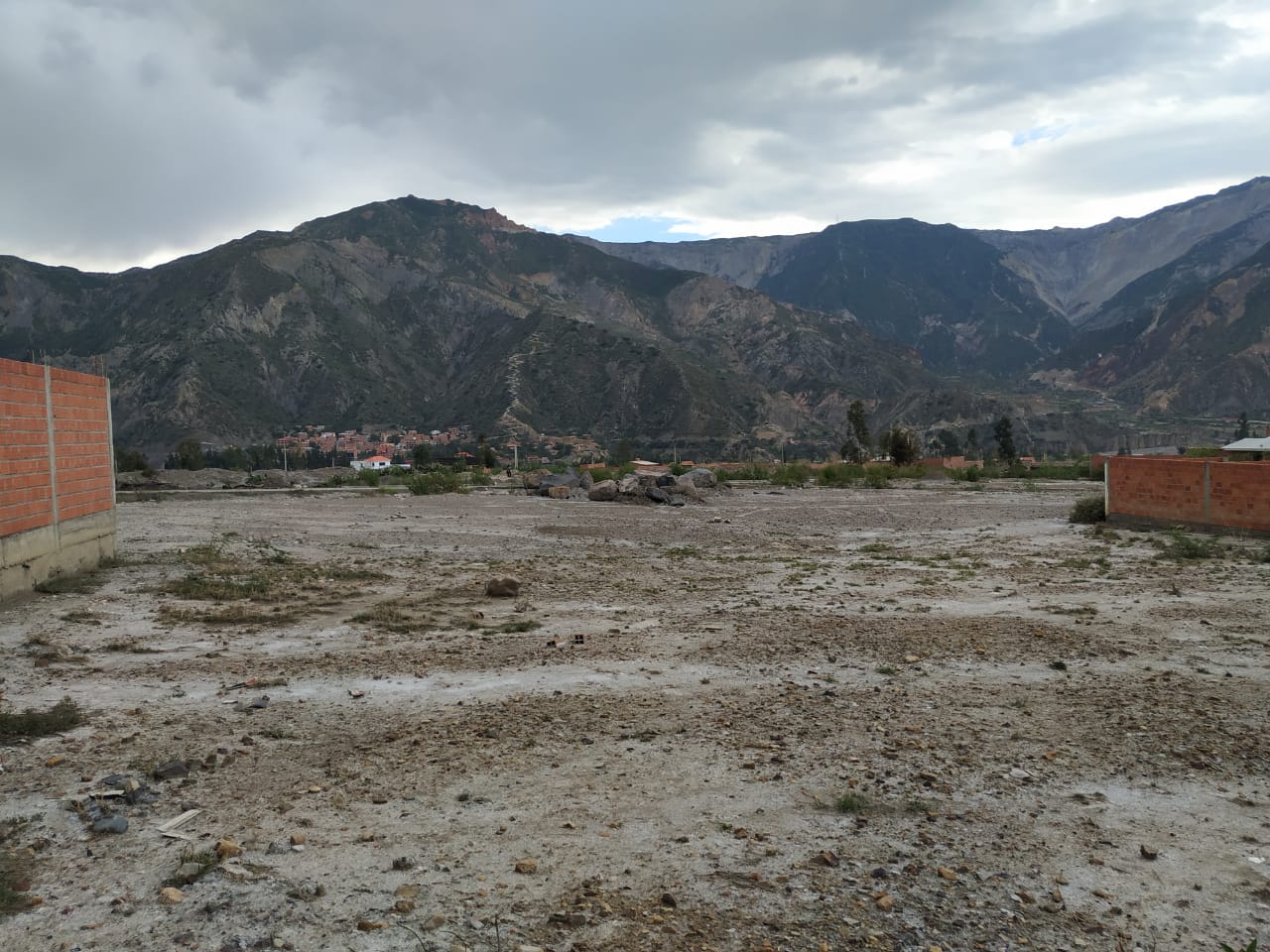 TERRENO EN ZONA CÁLIDA EN VENTA