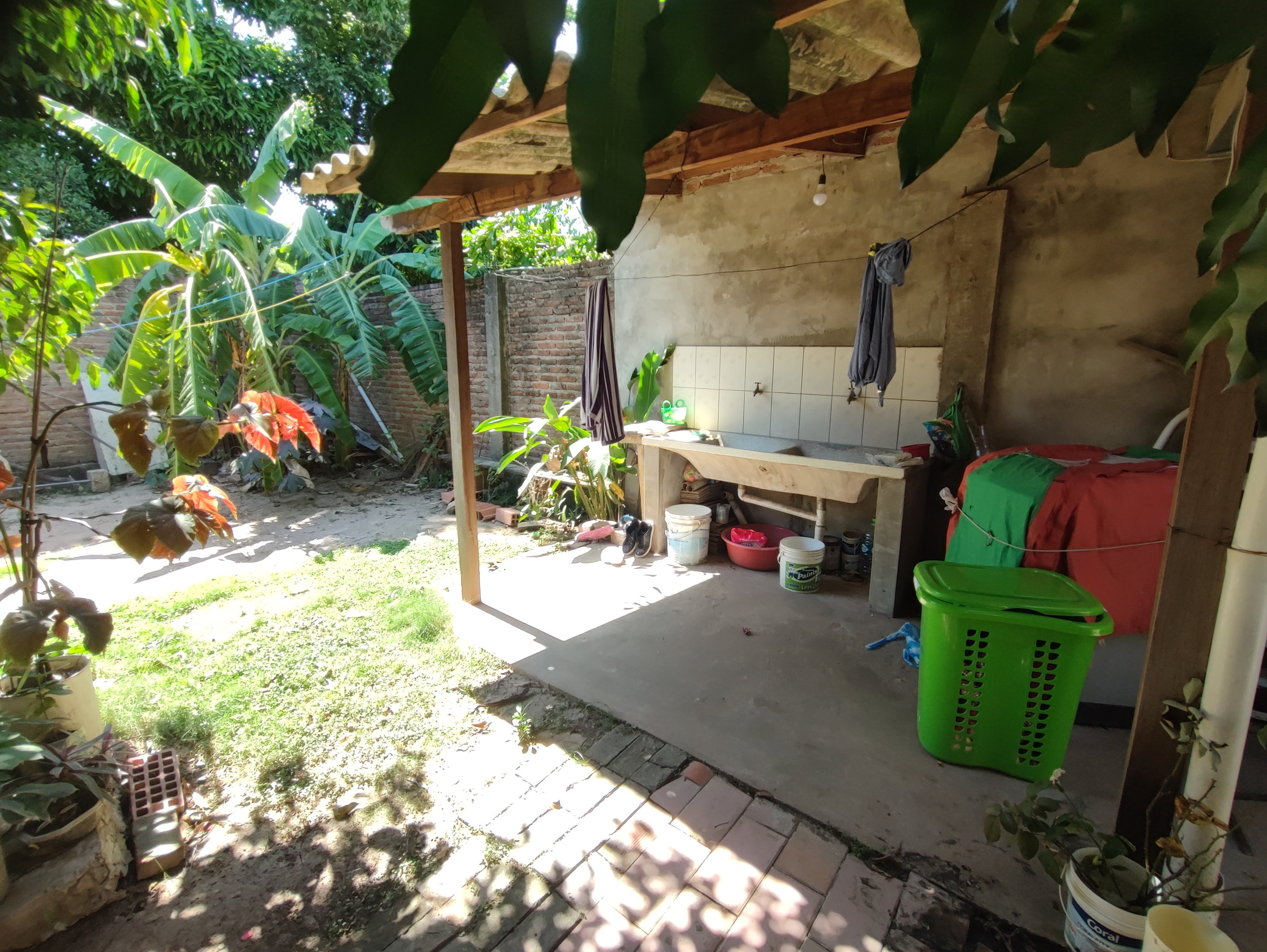 EN VENTA! CASA CÓMODA Y GRANDE.
