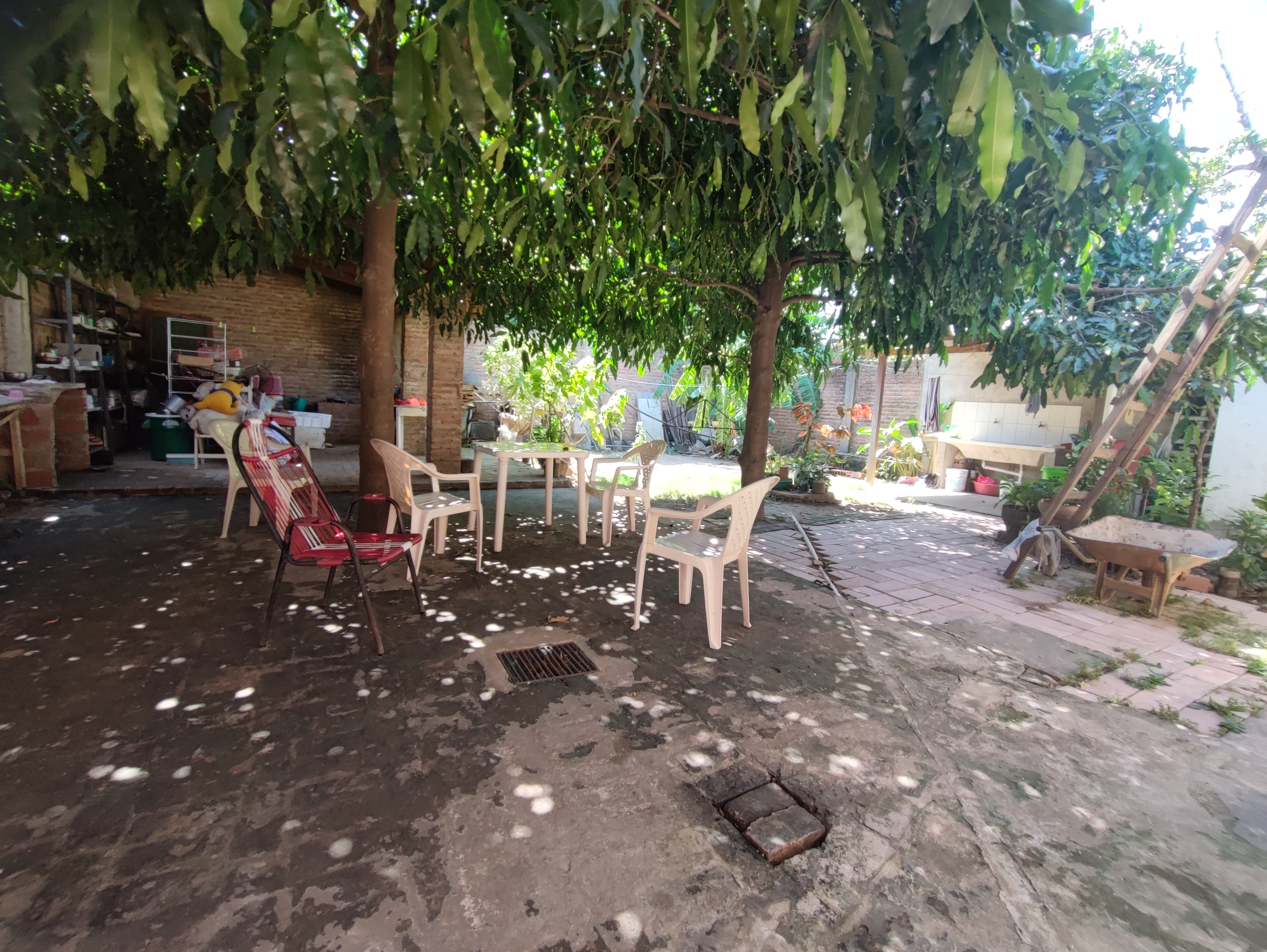 EN VENTA! CASA CÓMODA Y GRANDE.