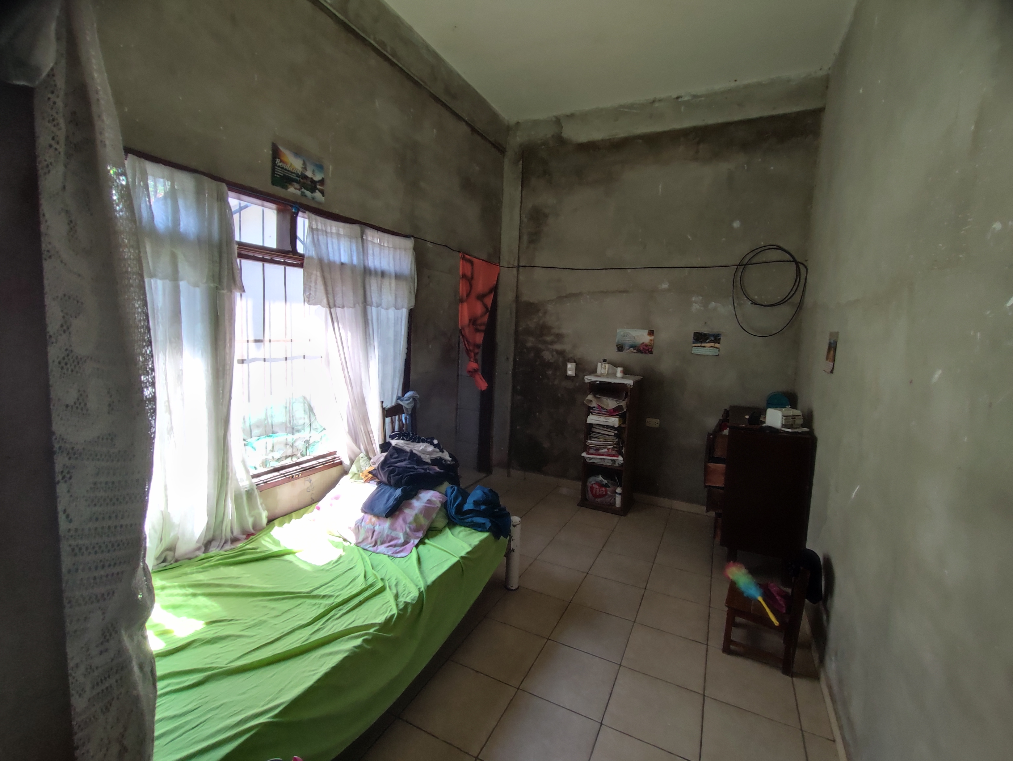 EN VENTA! CASA CÓMODA Y GRANDE.