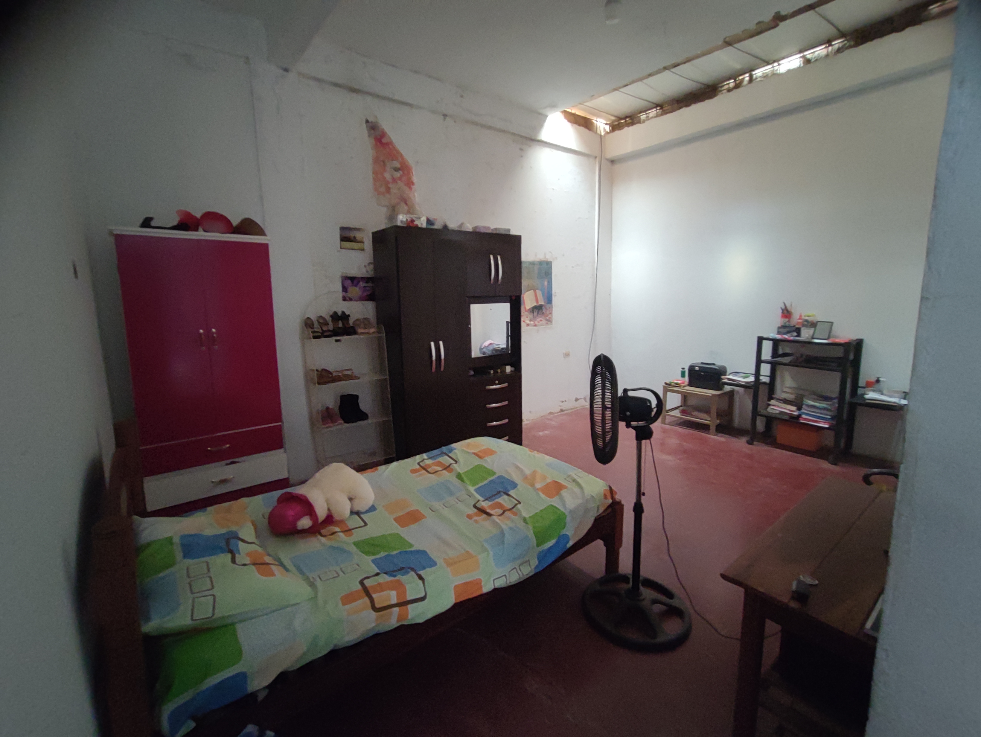 EN VENTA! CASA CÓMODA Y GRANDE.