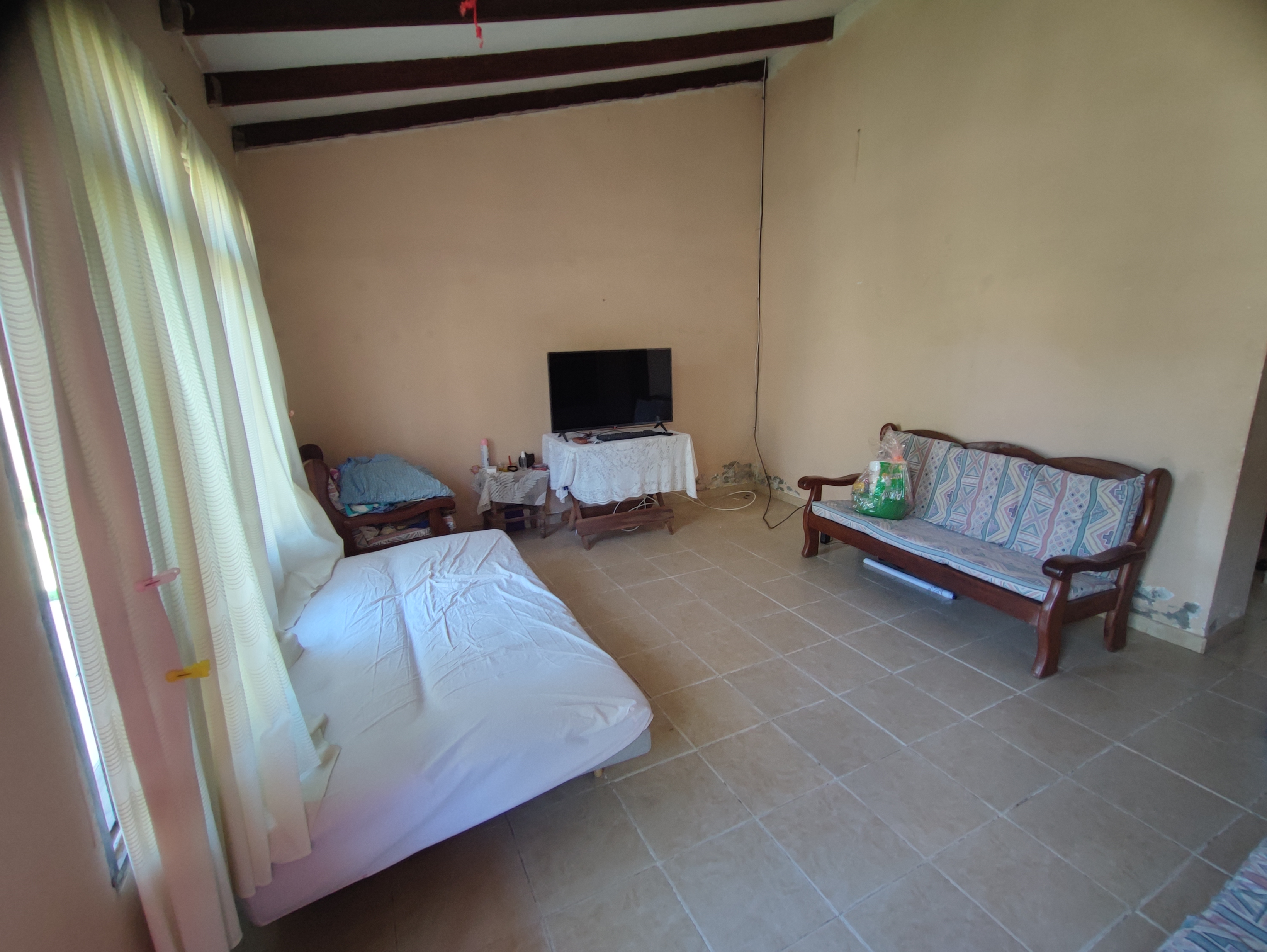 EN VENTA! CASA CÓMODA Y GRANDE.