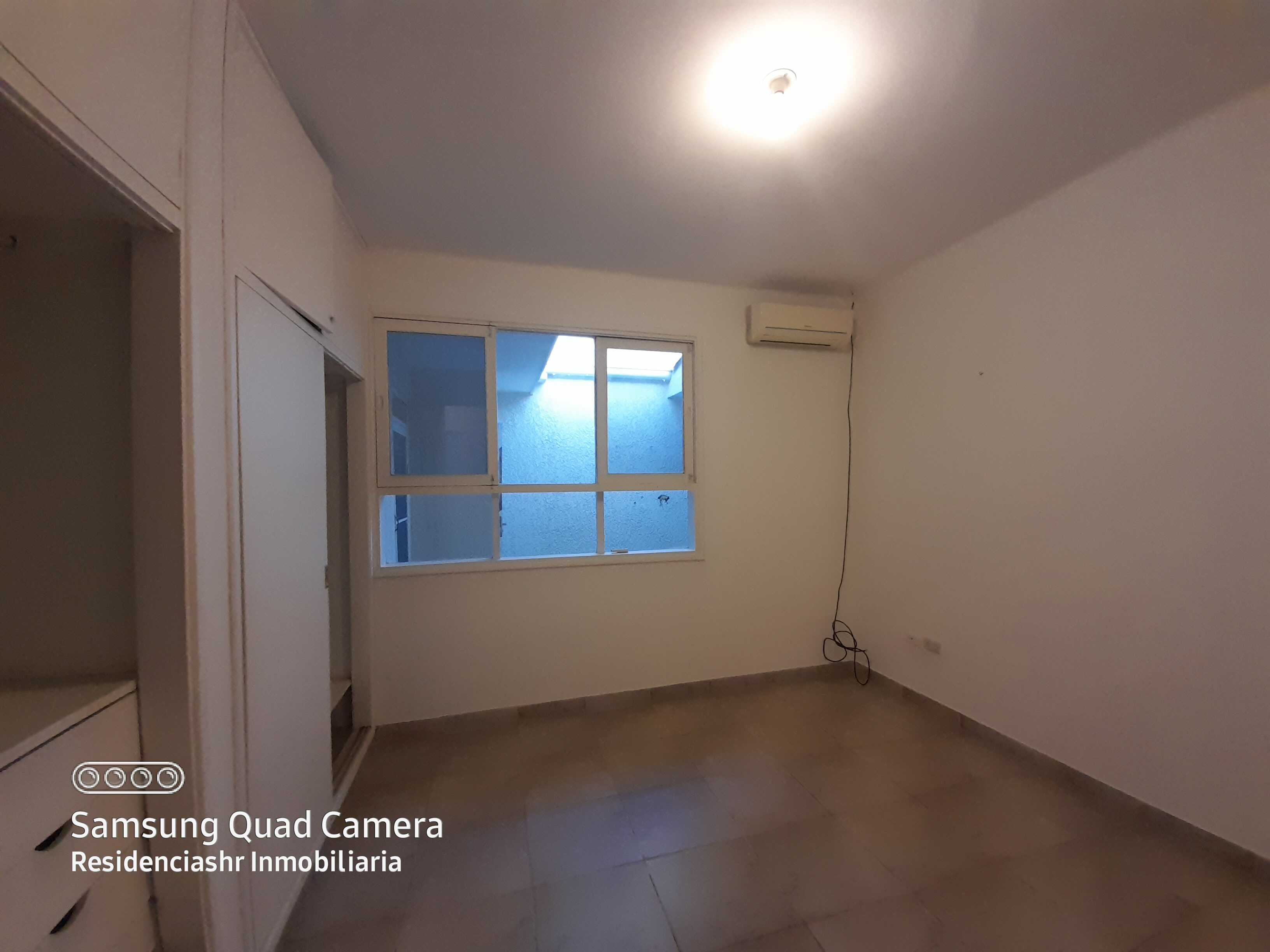 ALQUILO AMPLIA CASA, MUY BIEN UBICADA