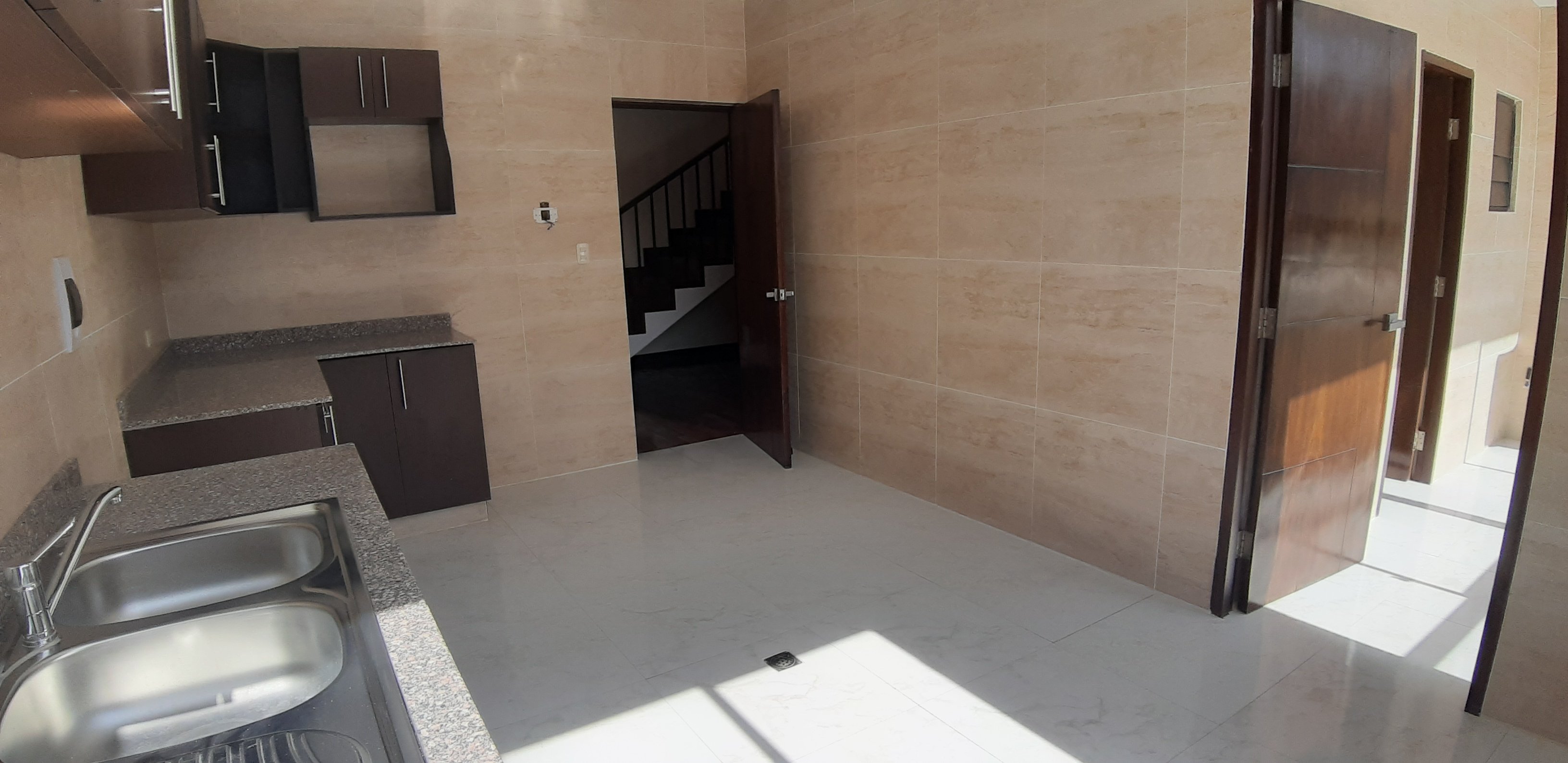 LA PAZ HERMOSO PENTHOUSE EN ANTICRÉTICO PLAZA MURILLO