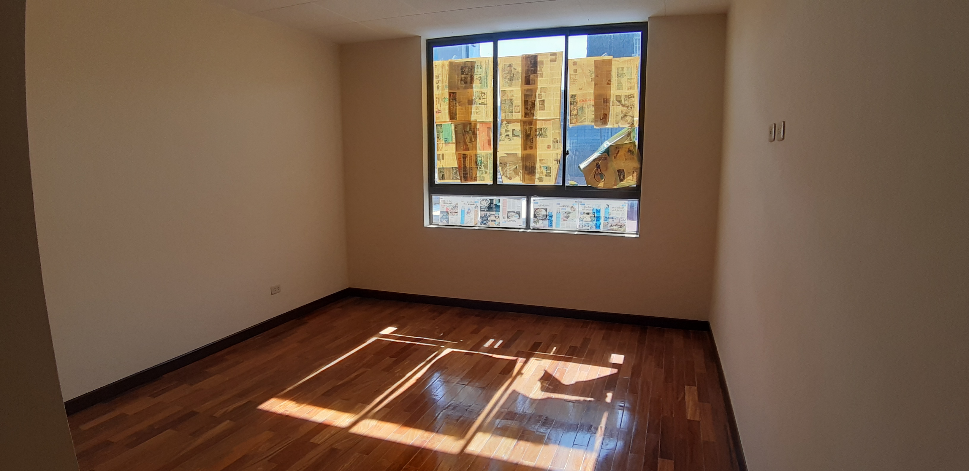 LA PAZ HERMOSO PENTHOUSE EN ANTICRÉTICO PLAZA MURILLO