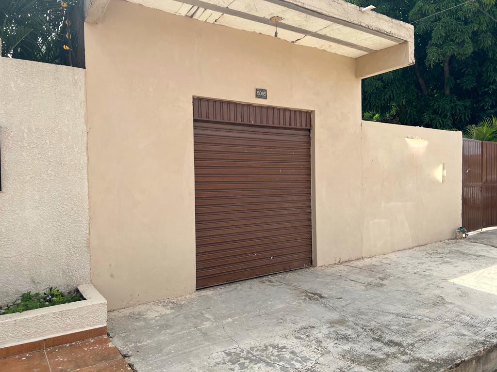 CASA/TERRENO EN VENTA 