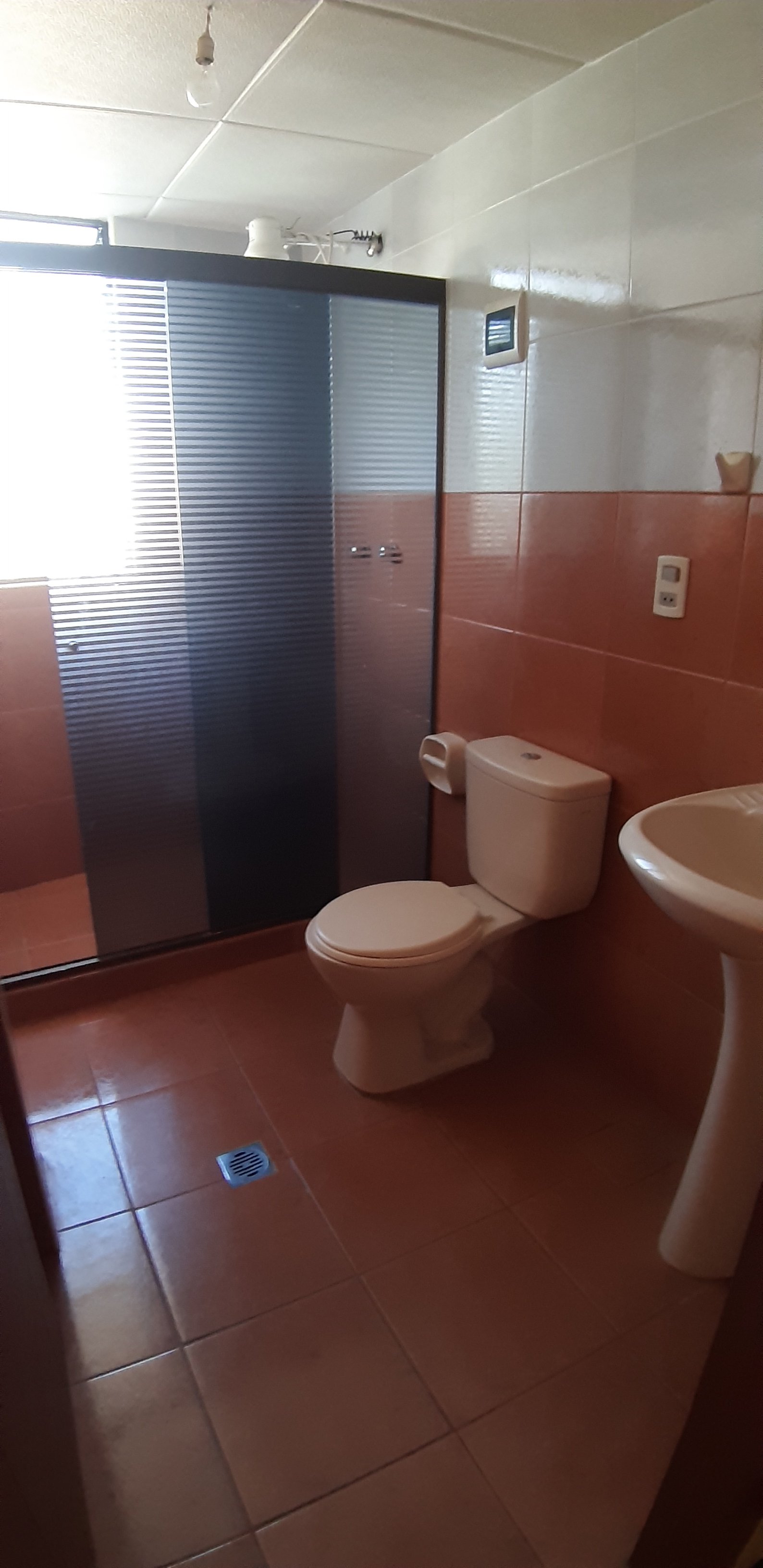ALQUILER SOPOCACHI MODERNO DEPARTAMENTO DE 3 DORMITORIOS