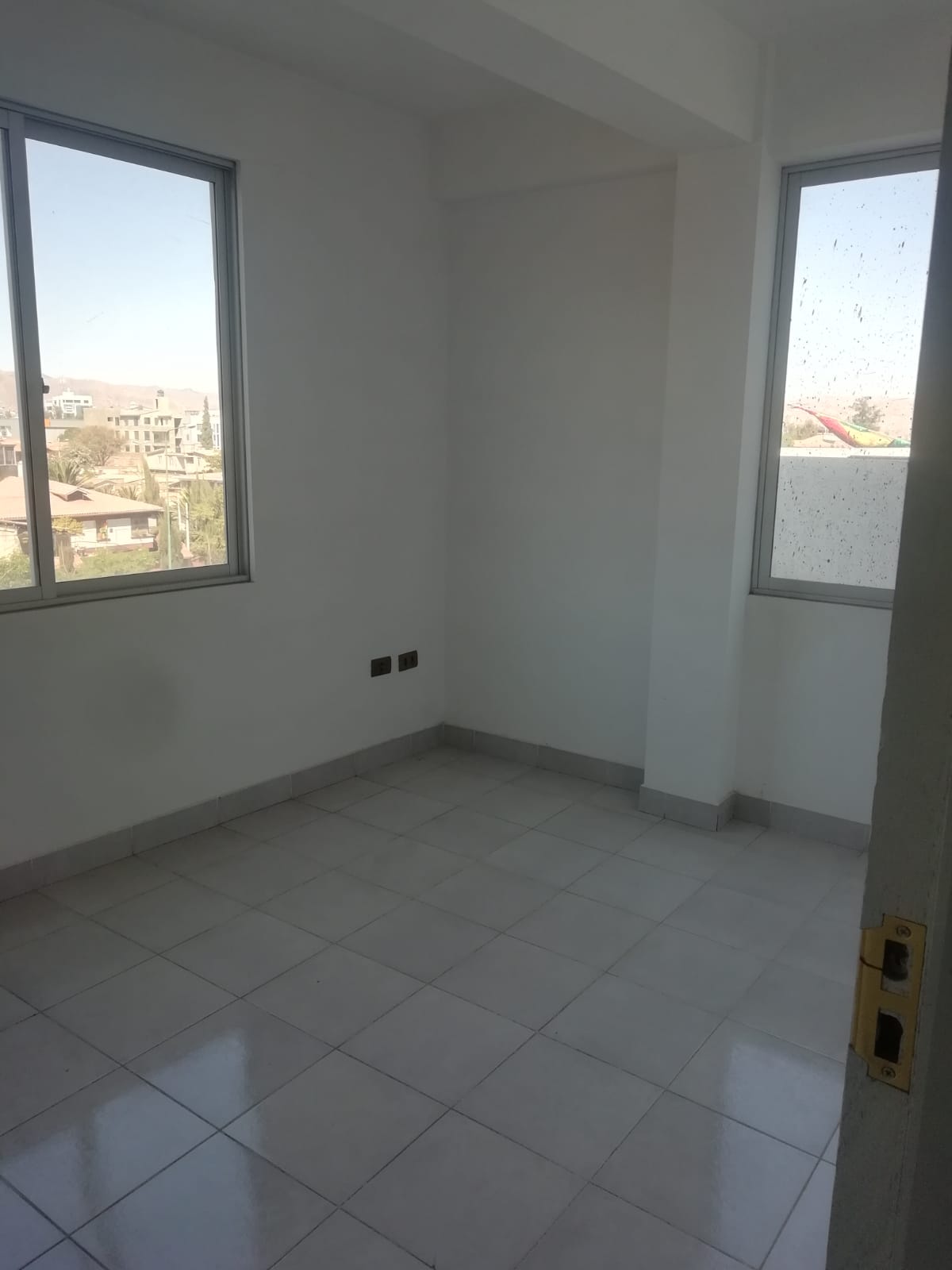 EDIFICIO COMERCIAL EN VENTA