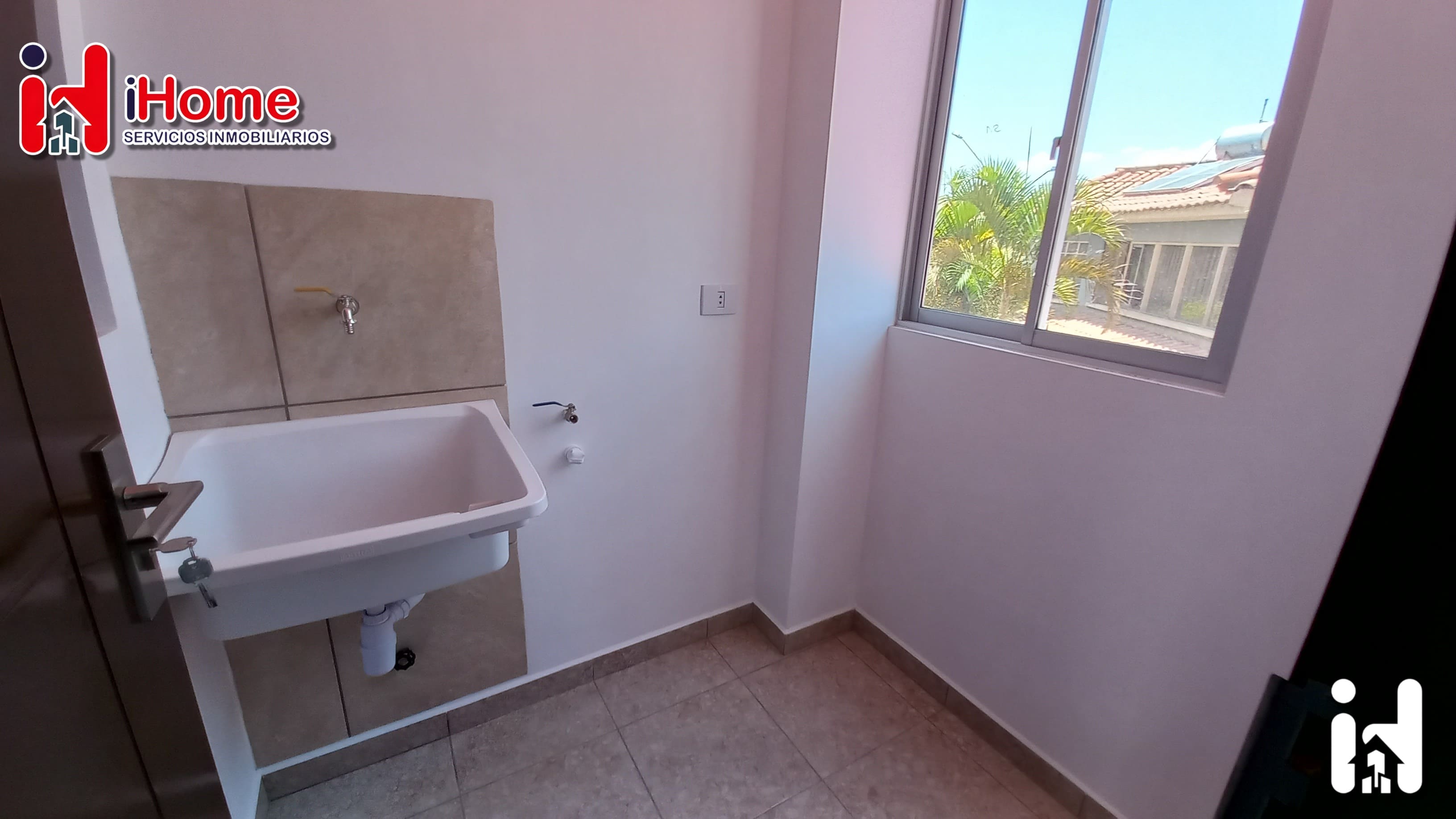 A ESTRENAR Bonito Departamento en Venta Zona la chimba "A"