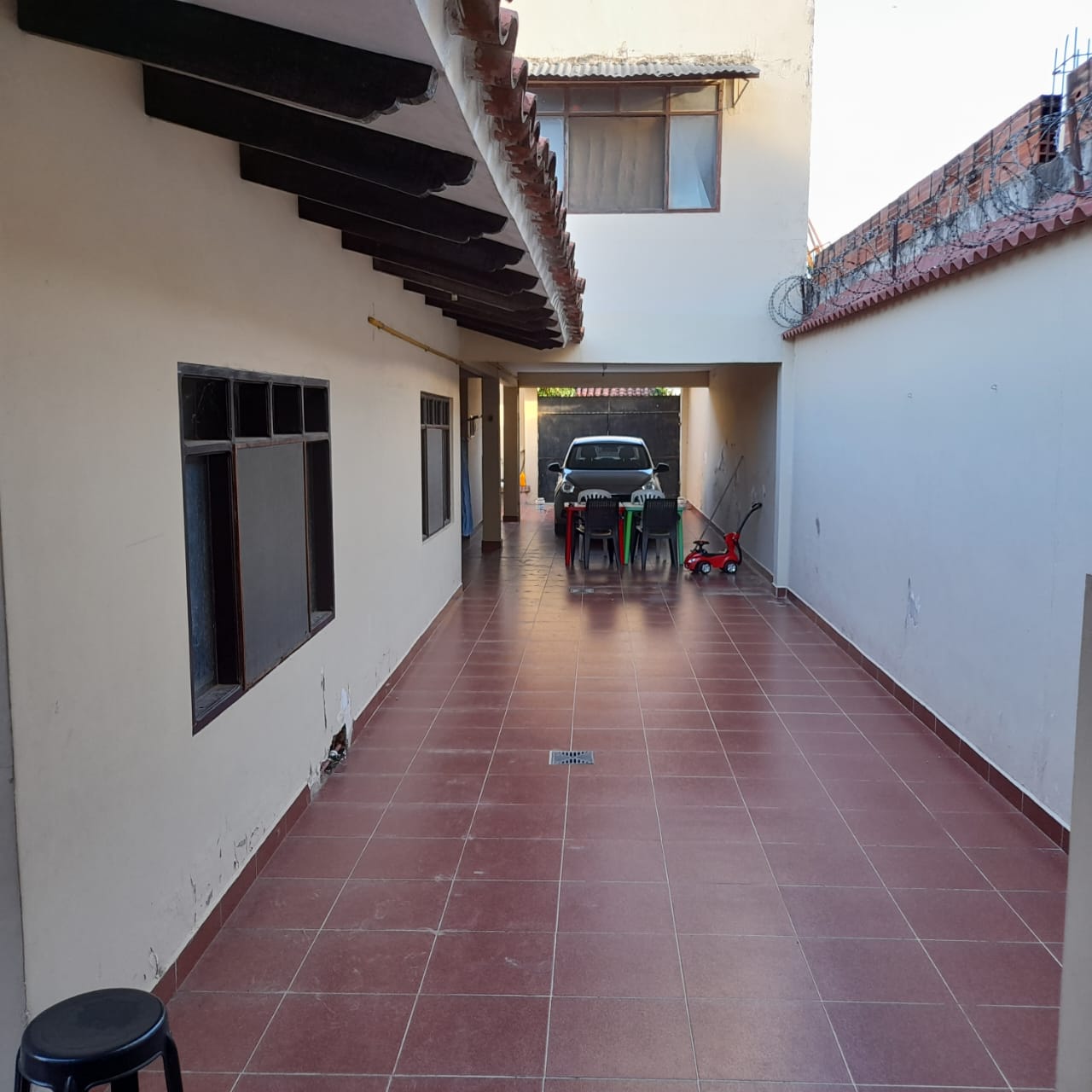 🔴CASA EN ANTICRETICO - 📍Zona  norte radial 26   - 🛏️3 dor