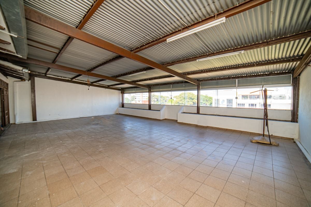 EDIFICIO COMERCIAL EN VENTA