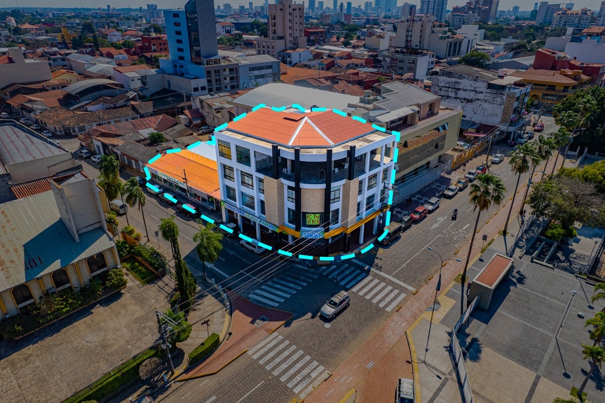 EDIFICIO COMERCIAL EN VENTA, ZONA CENTRO CALLE BENI
