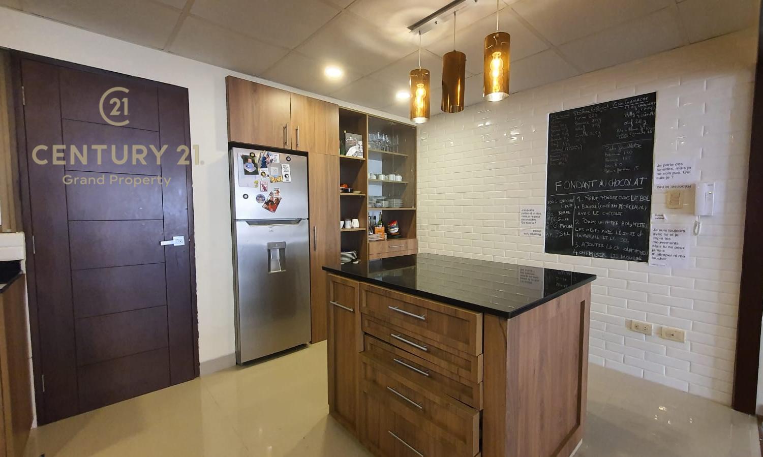 PRECIOSO DEPARTAMENTO EN VENTA - ACHUMANI