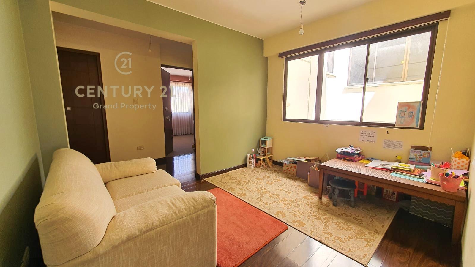 PRECIOSO DEPARTAMENTO EN VENTA - ACHUMANI