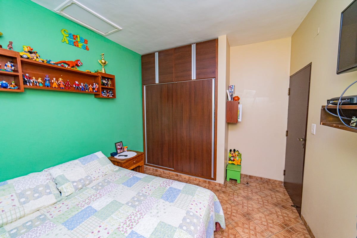 CASA EN VENTA, Av PAURITO 6to ANILLO