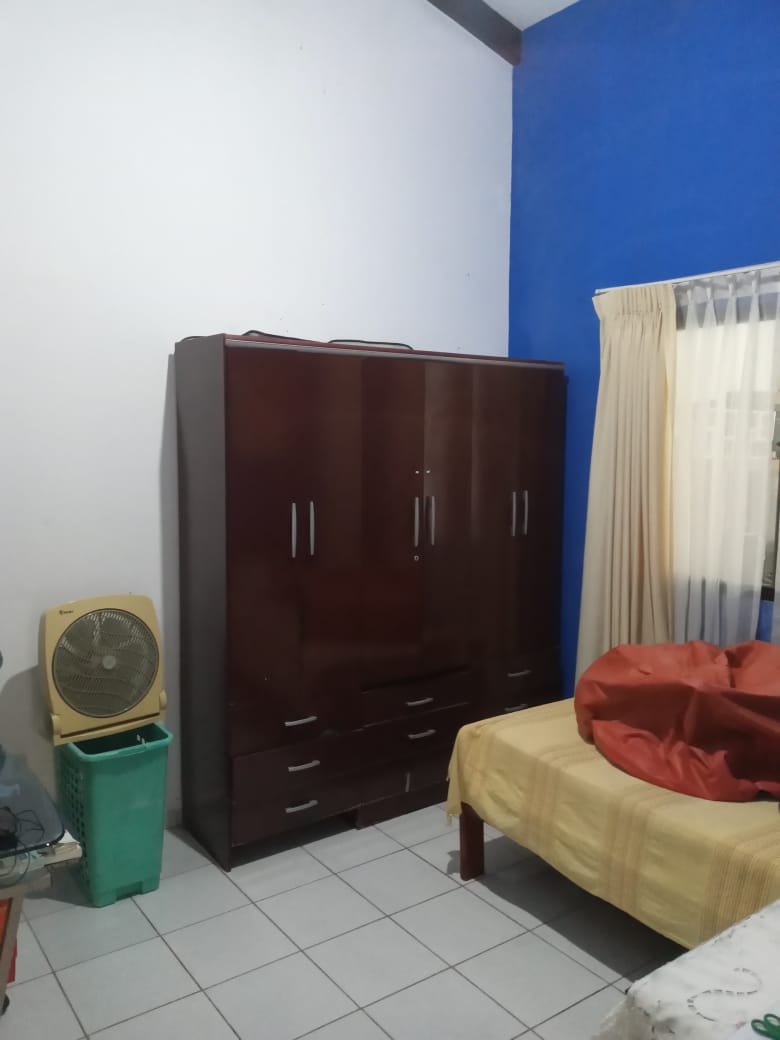CASA AMPLIA EN VENTA