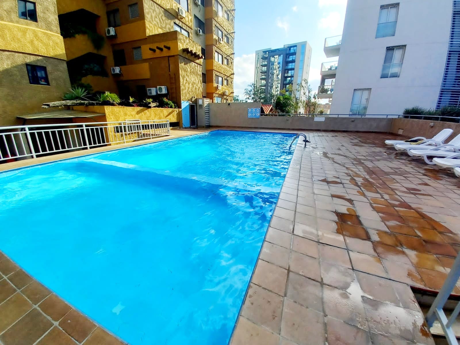 Adan MEDIFICIO PLAZA LIBERTAD DPTO 1 DORM FULL AMOBLADenacho