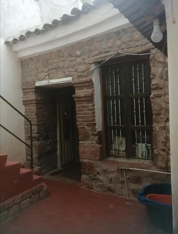 CASA EN VENTA PLENA ESQUINA