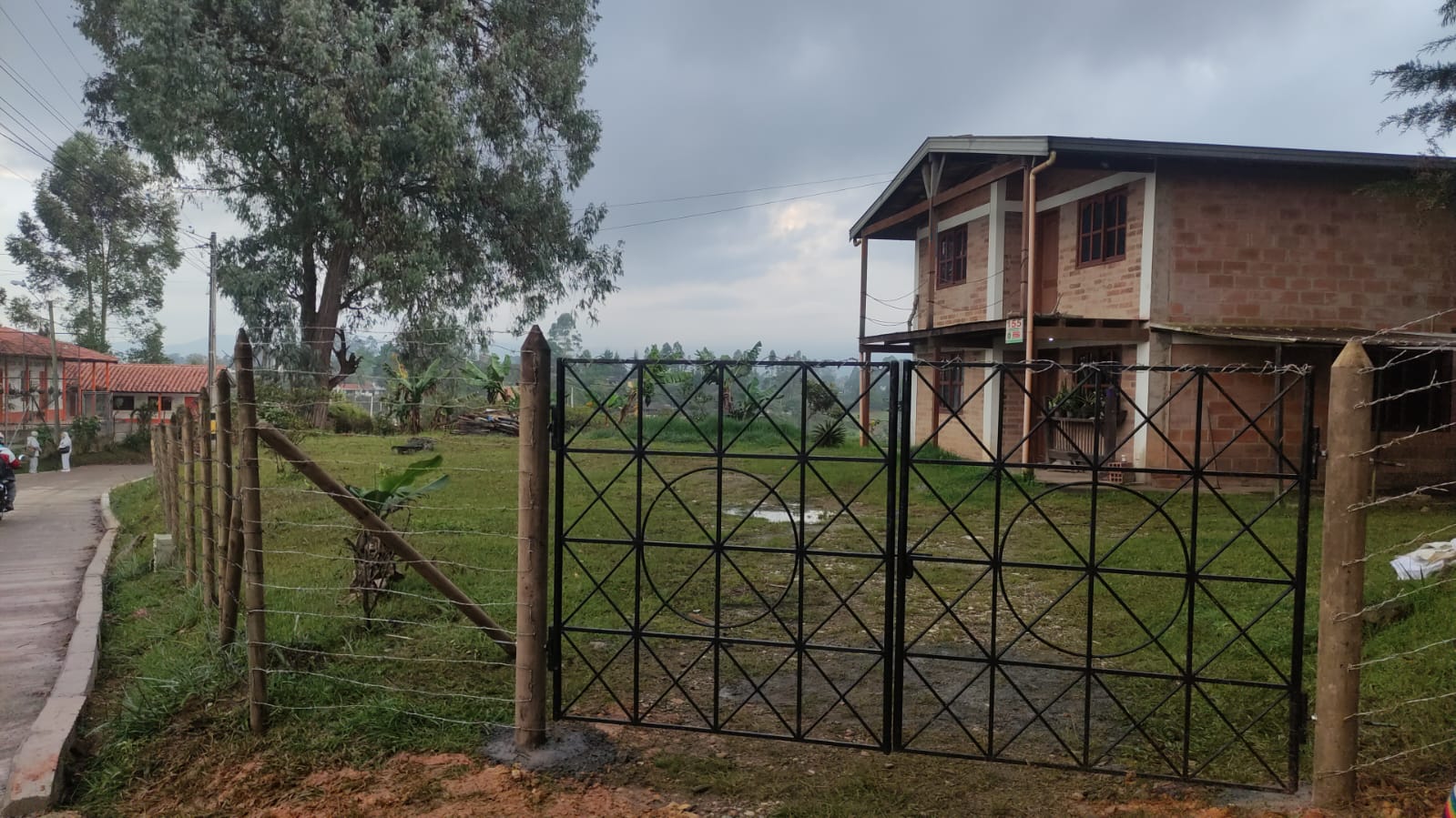 Finca en Marinilla con cabaña amplia y vistas espectaculares