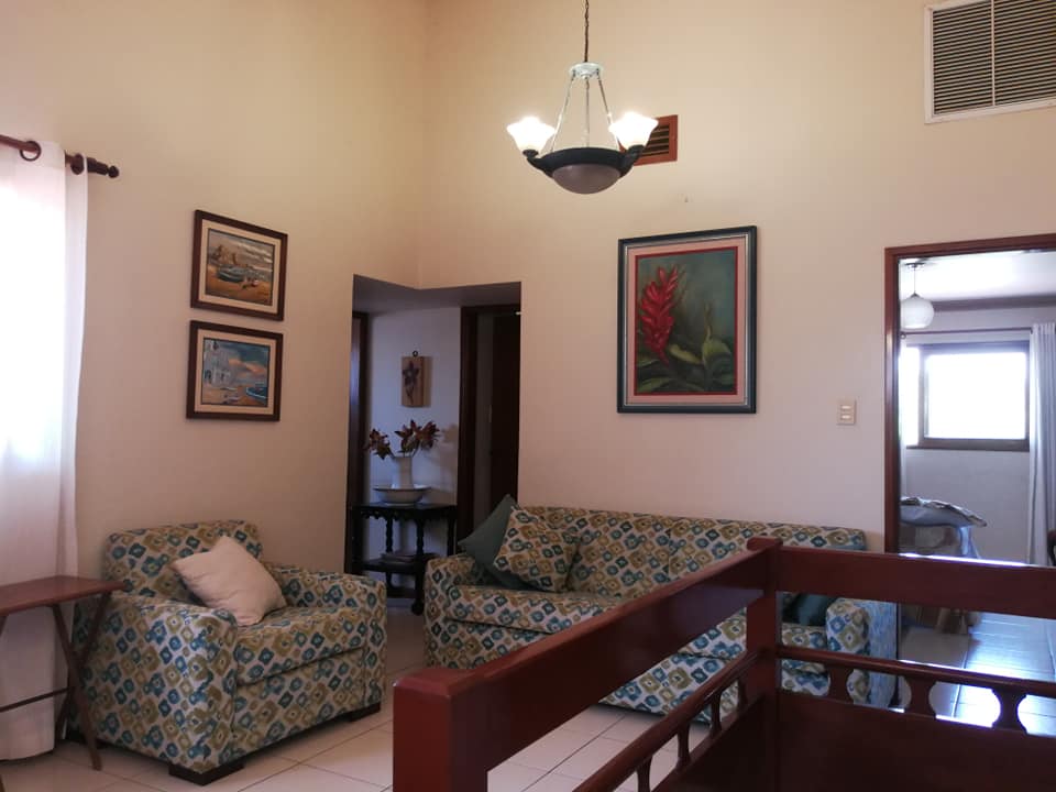 CASA CON OFICINA VENTA EN SANTA CRUZ Av Radial 17½ 5° Anillo