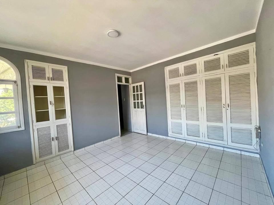 CASA HERMOSA CAMBIO 7BS precio puede ser negociable 