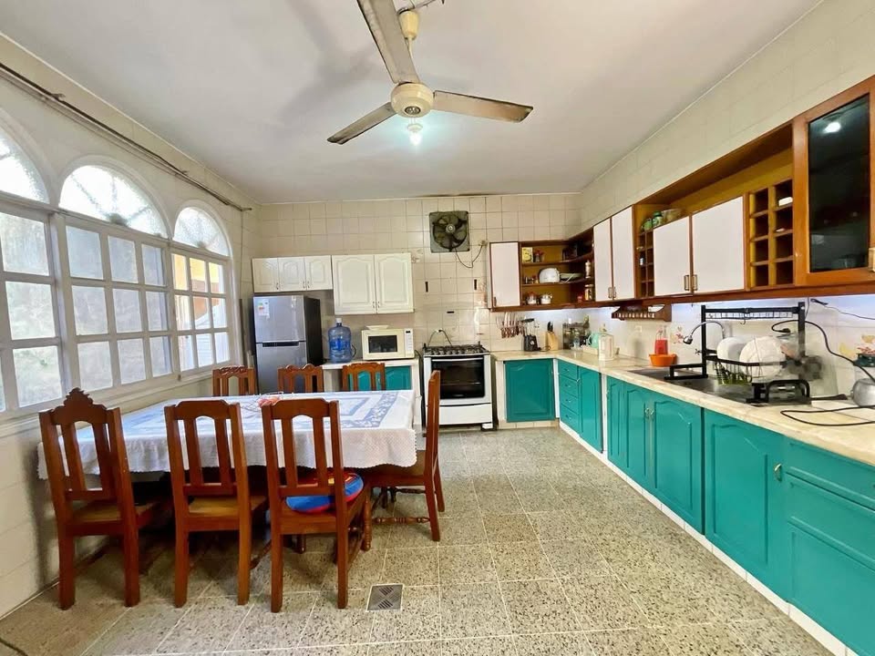 CASA HERMOSA CAMBIO 7BS precio puede ser negociable 
