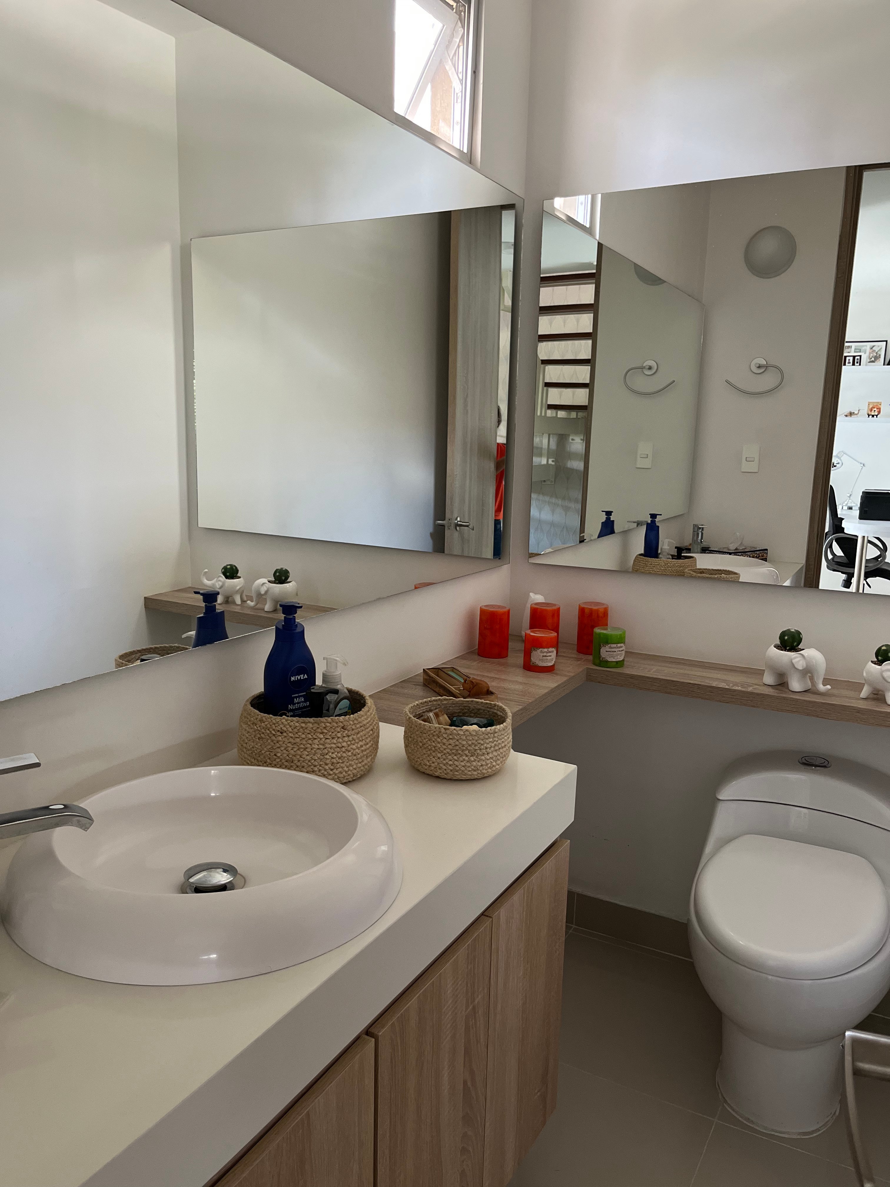 Hermosa casa en condominio 