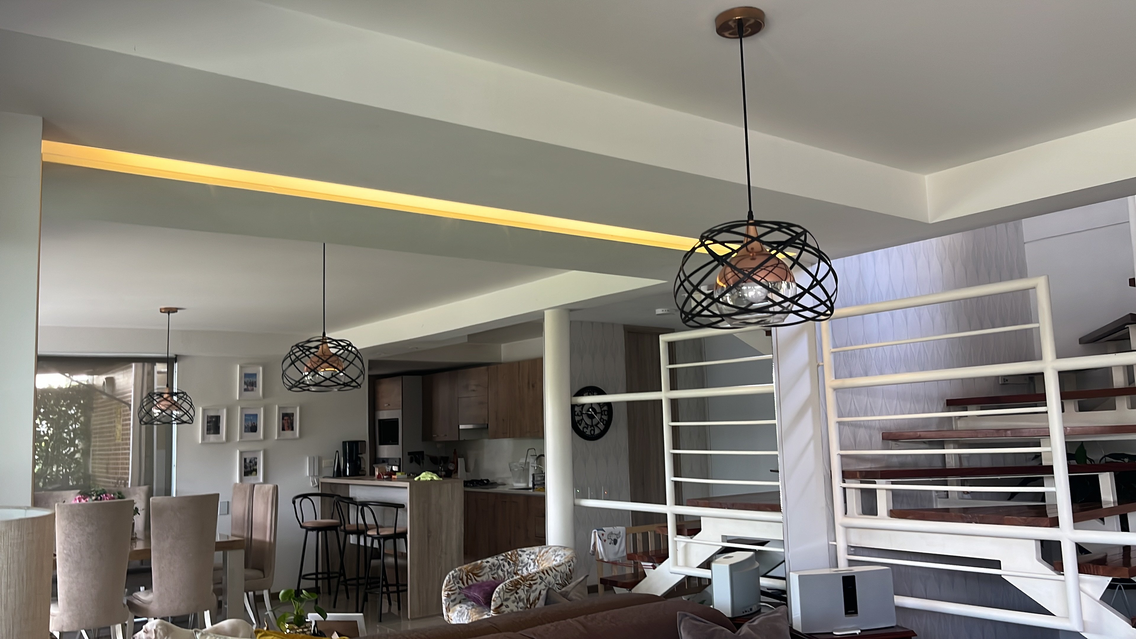 Hermosa casa en condominio 
