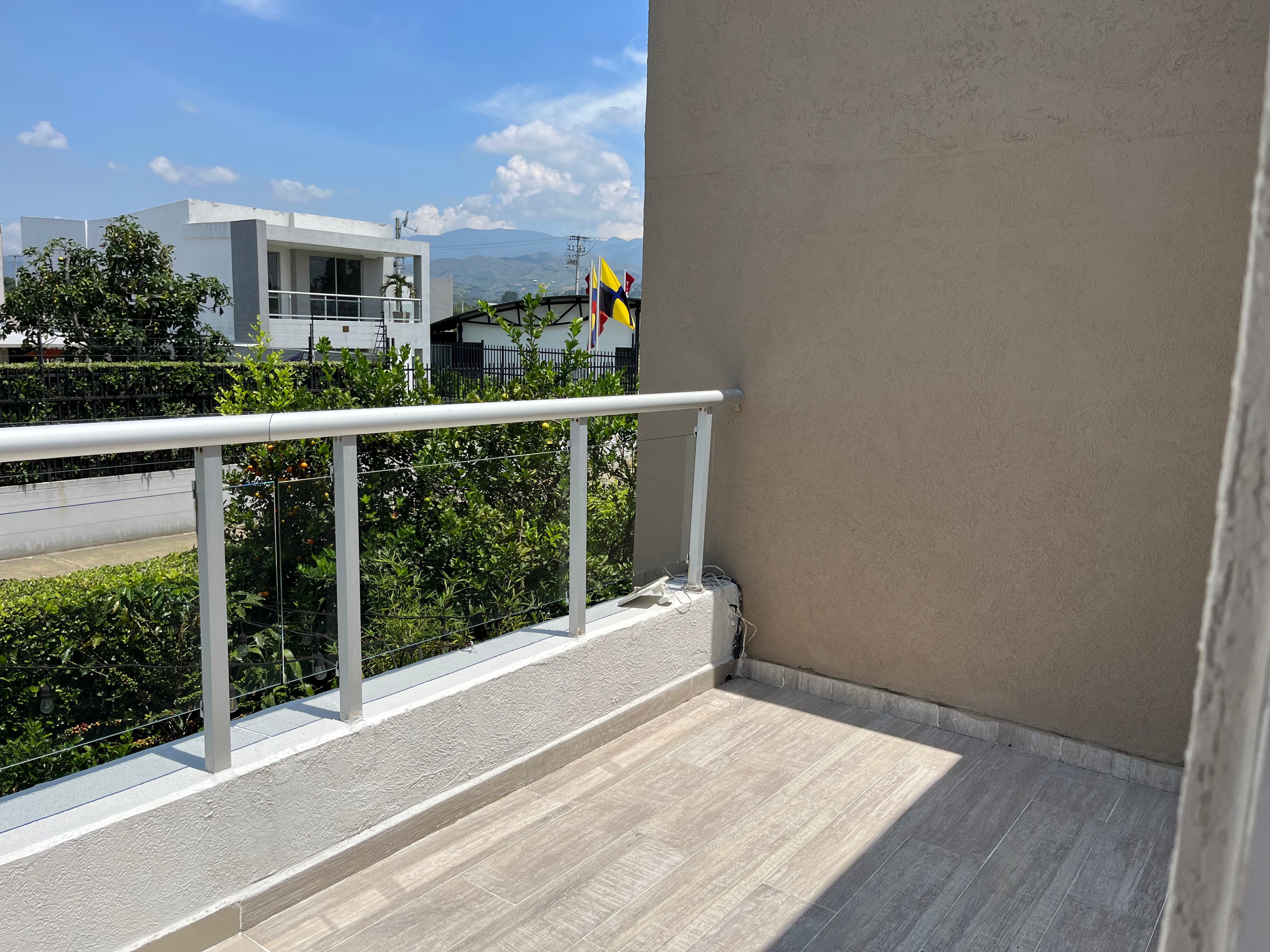 Hermosa casa en condominio 
