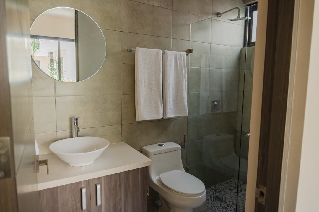Condo de 1 Habitación con Terraza – Plusvalía y Estilo en el