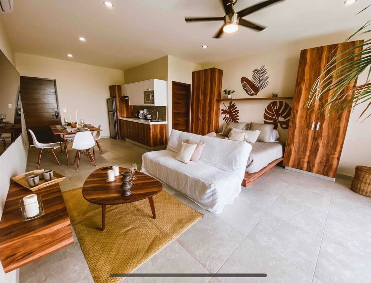 Estudio Amueblado con Terraza – DK Tulum, Región 15