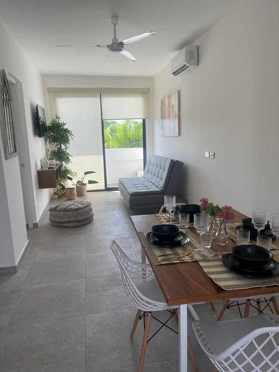 Departamento de 1 Recámara con Terraza en Playa del Carmen