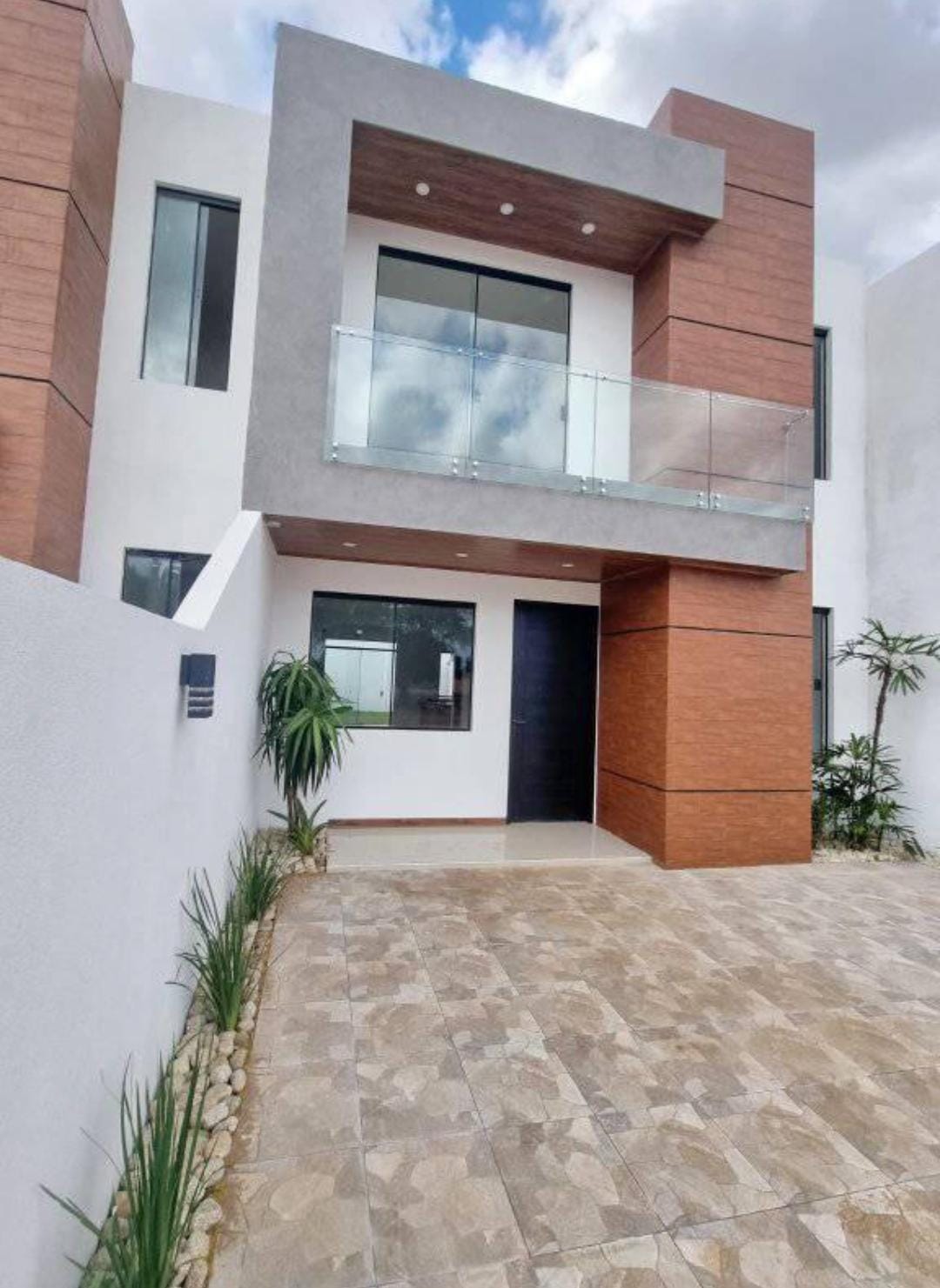 CASA EN ALQUILER ZONA NORTE ESPECIAL PARA EMPRESA