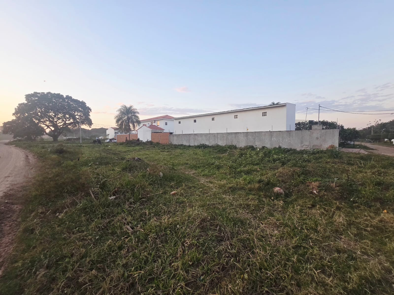 TERRENO EN VENTA SOBRE AVENIDA USO MIXTO ZONA NORTE