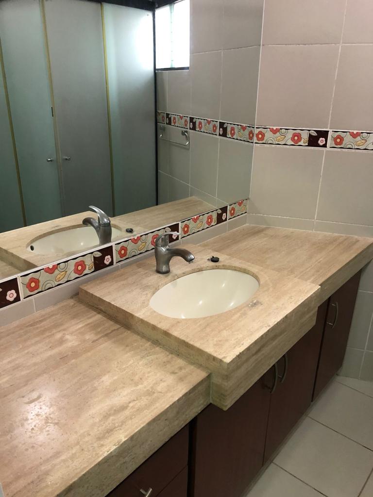 CASA EN VENTA DE 3 DORMITORIOS EN EXCELENTE ESTADO - INMUEBLE NUMERO 415
