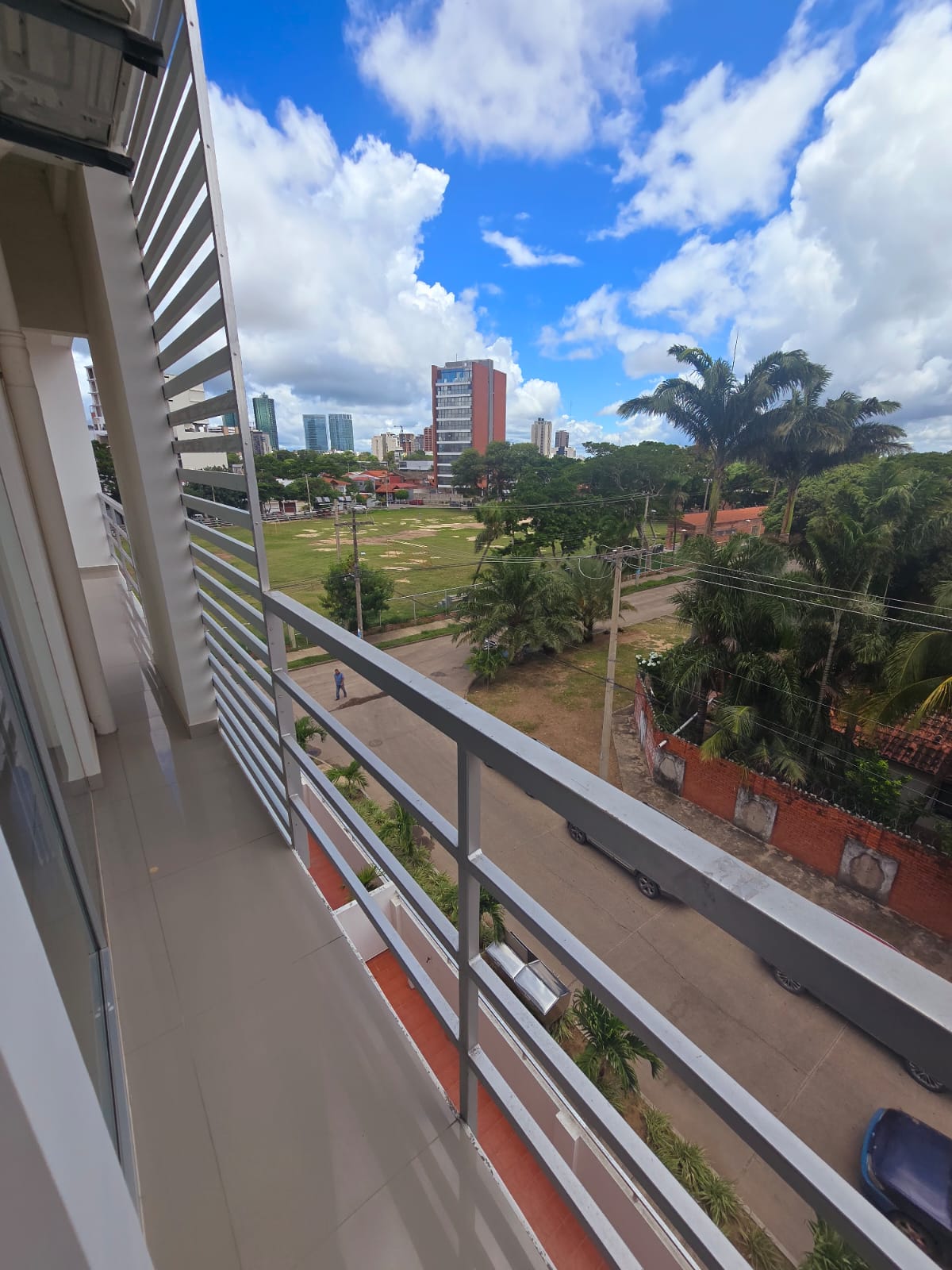 DPTO EN ALQUILER DE 2 DORMITORIOS SIN MUEBLES. ZONA NORTE EN CONDOMINIO - INMUEBLE NUMERO 557