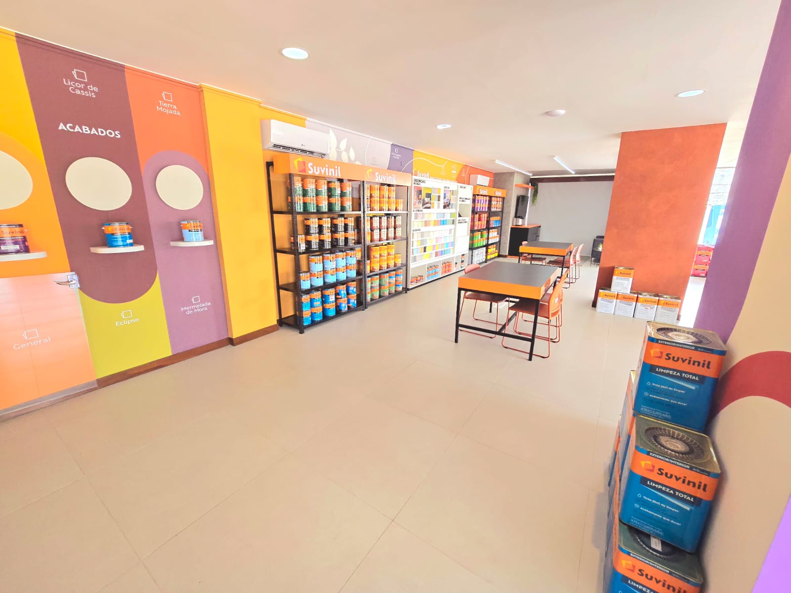 LOCAL COMERCIAL EN ALQUILER SOBRE AVENIDA ZONA NORTE - INMUEBLE NUMERO 567