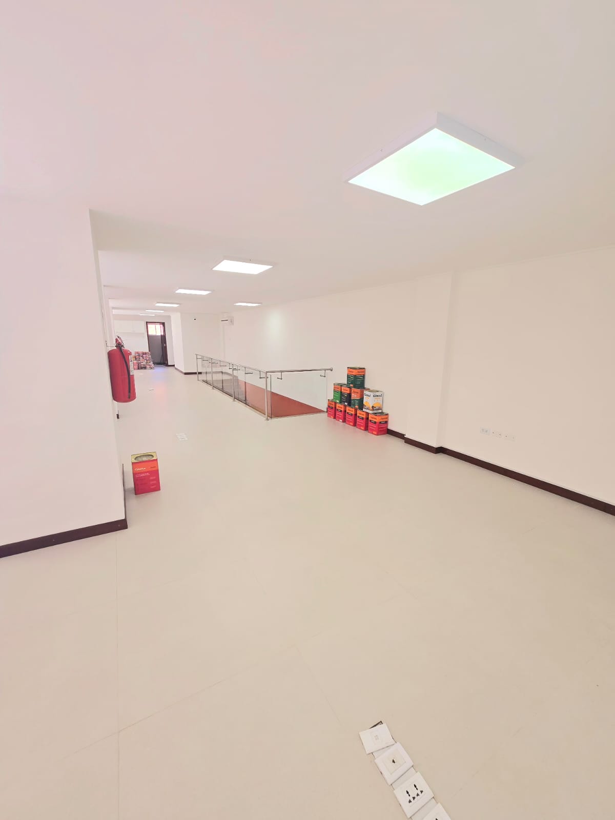 LOCAL COMERCIAL EN ALQUILER SOBRE AVENIDA ZONA NORTE - INMUEBLE NUMERO 567