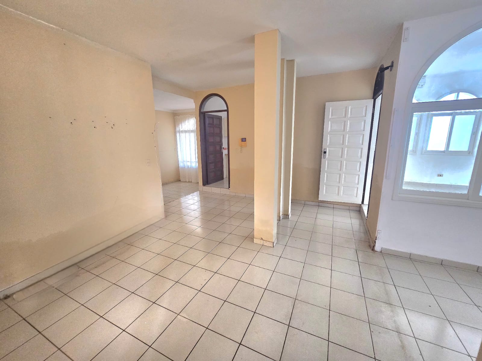 CASA EN ALQUILER ZONA NORTE ESPECIAL PARA EMPRESA - INMUEBLE NUMERO 639