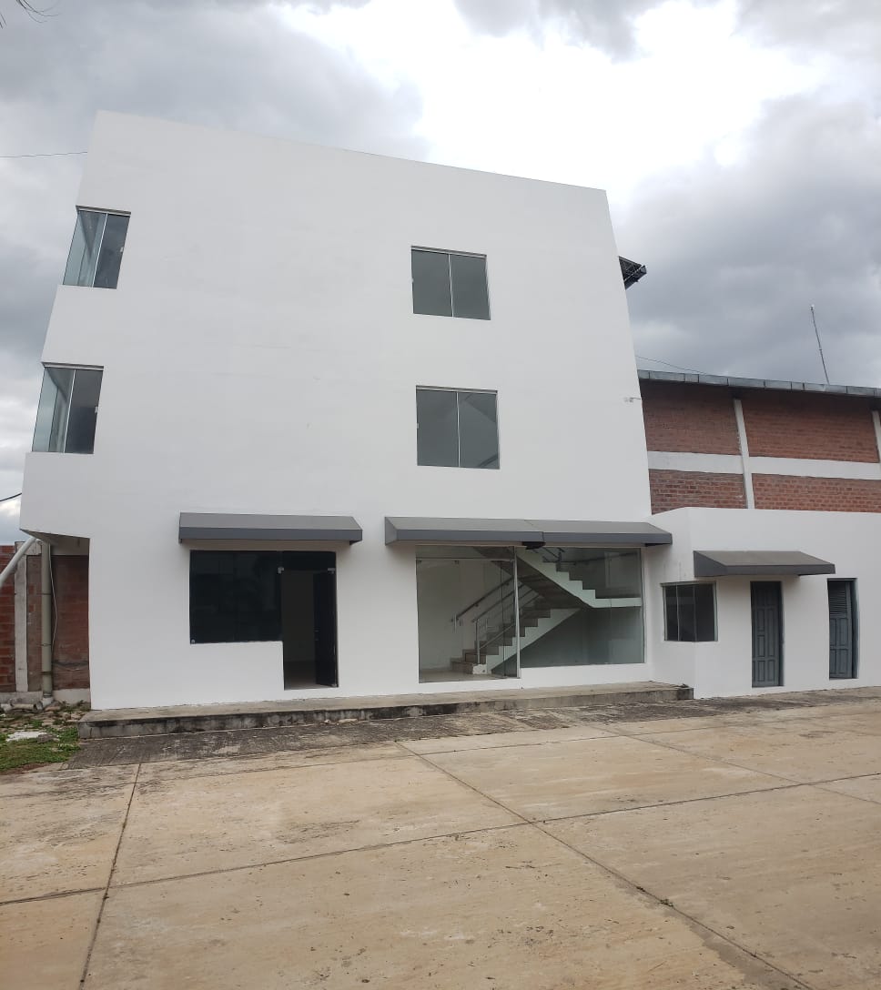 OFICINAS EN ALQUILER ZONA NORTE - INMUEBLE NUMERO 103