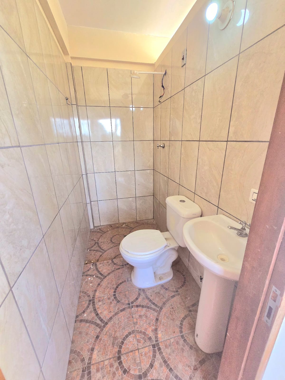 CASA EN VENTA PARA NEGOCIO O EMPRESA - INMUEBLE NUMERO 29