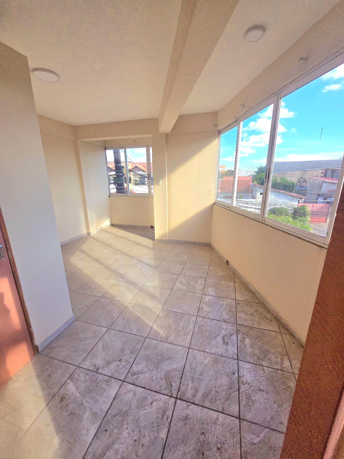 CASA EN VENTA PARA NEGOCIO O EMPRESA - INMUEBLE NUMERO 29