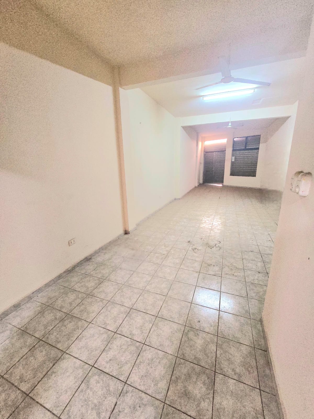 CASA EN VENTA PARA NEGOCIO O EMPRESA - INMUEBLE NUMERO 29